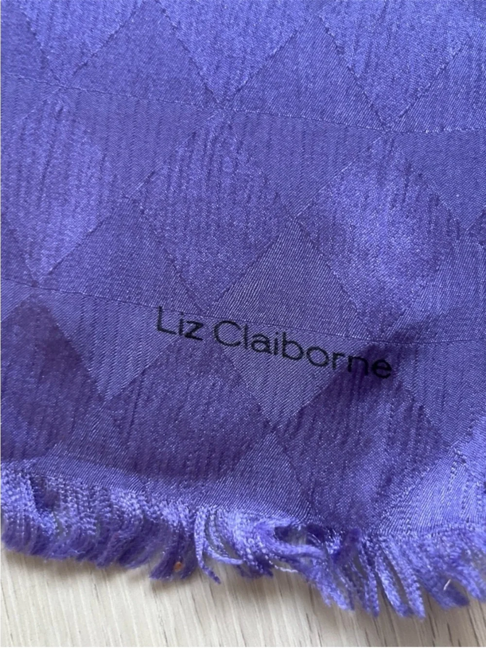 VINTAGE PURPLE JACQUARD SATIN 100% SILK RECTANGLE FRINGE SCARF